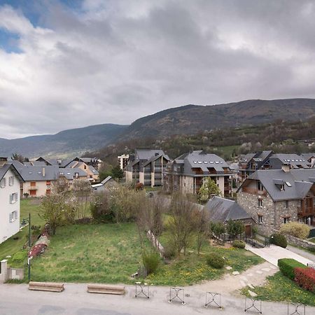 Duplex Confortable Avec 2 Chambres, Balcon Et Parking A Saint Lary Village, Proche Des Thermes Et Telecabine - Fr-1-296-336 Saint-Lary-Soulan Exterior foto